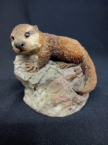 Arden sculptures otter - arden, 'otter'