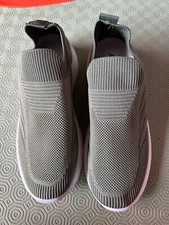 Azarey Green Trainers size 4