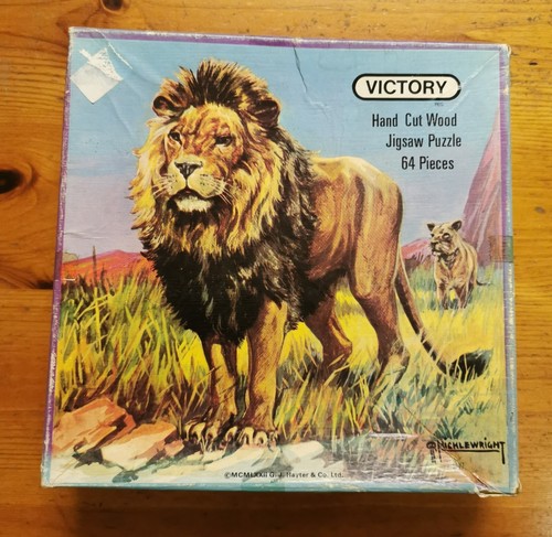 Lion piece wooden jigsaw - wooden,