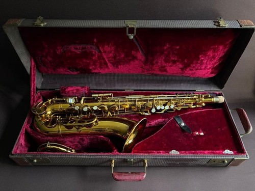 King zephyr tenor saxophone - king,