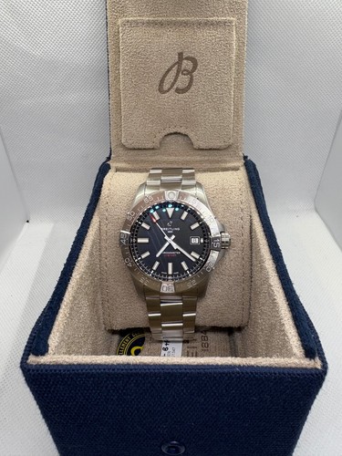 Breitling avenger automatic - breitling,