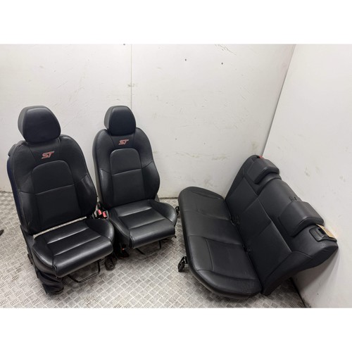 Ford fiesta seats - ford,