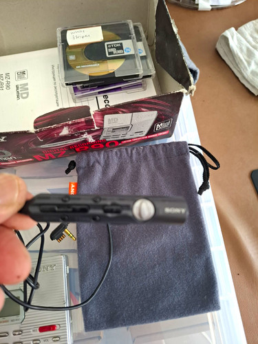 Sony walkman r90 minidisc - walkman, mz-r90