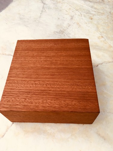 Solid mahogany timber hardwood - solid,