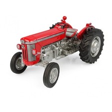 UNIVERSAL HOBBIES,Tractor