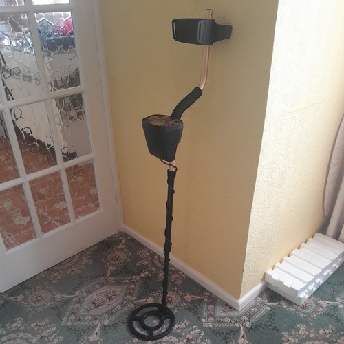 Fisher metal detector in - f2, detector.
