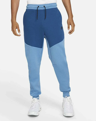 Nike men tech fleece joggers - tech,