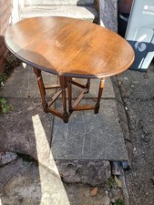 A Small Size Solid Oak Gateleg Table Circa 1930s/1950s A Good Small Table On...