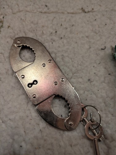 Thumb cuffs - thumb,