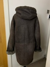 Aquascutum real sheepskin