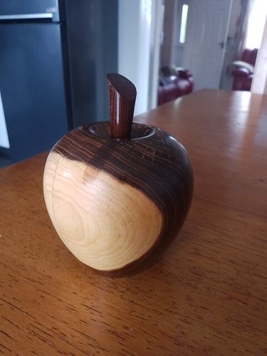 Wood apple ornament - apple.,