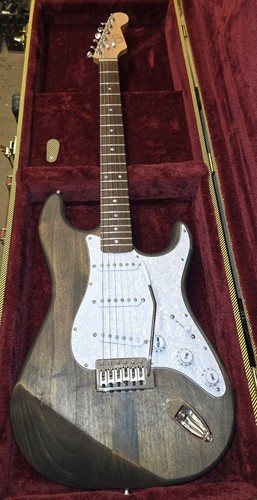 Hand built strat - hand,