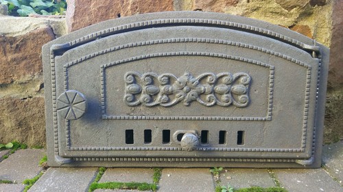 Cast iron fire foor - iron, clay