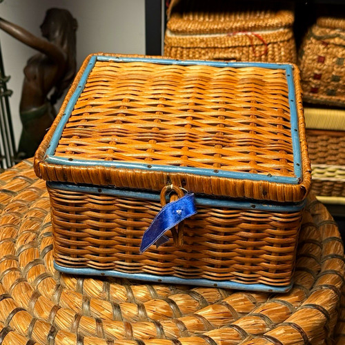 Rare vintage wicker sewing - wicker,