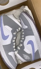 Air Jordan 1 Mid Wolf Grey