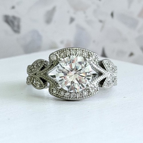 Round cut white - ct,