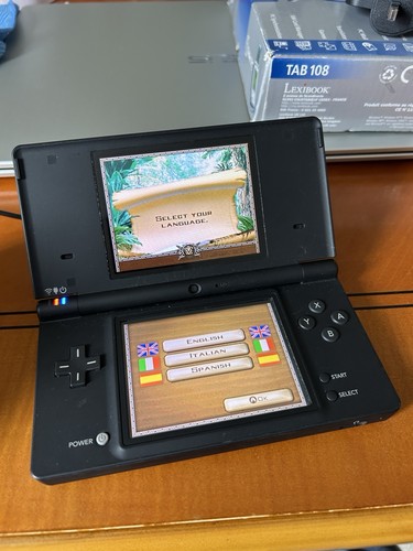 Nintendo dsi black console - black,