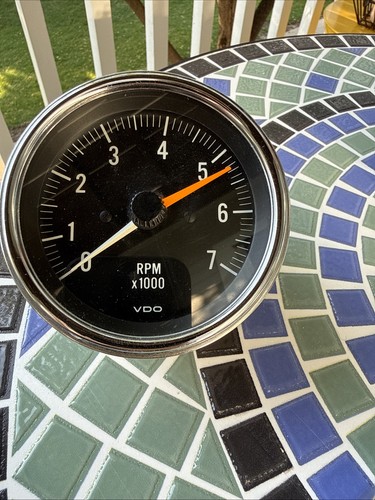 Vintage vdo 4 6 8 - 6,