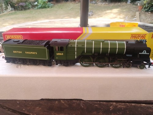 Gauge hornby r3060 class - hornby, br