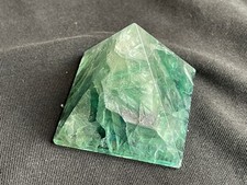 Green Fluorite Crystal Pyramid (5cm, 140g) – Polished Healing Stone, Focus & E
