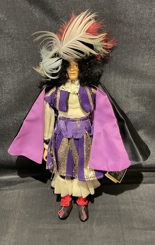 Peggy nisbet king - peggy, costume