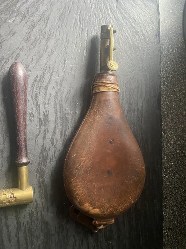 Antique leather brass - antique,