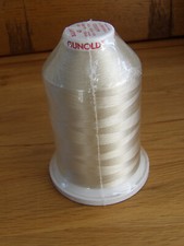520 bone Sulky Rayon Thread 40