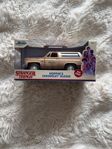 Netflix stranger things jada - things,