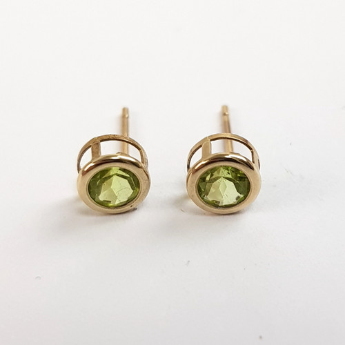 9ct gold circle stud - gold, earrings