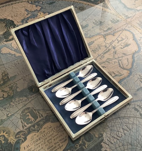 Nice quality set cased - of,