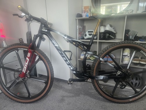 Giant new 2026 anthem - new,