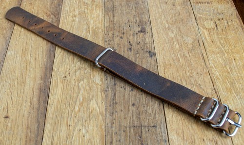 Chestnut brown leather - chestnut, band