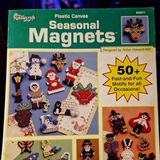 Seasonal Magnets Robin