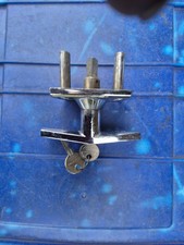 Henderson Door Gear Garage Door Handle with keys