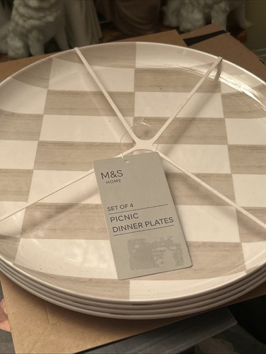 Picnic dinner plates plastic - plates.,