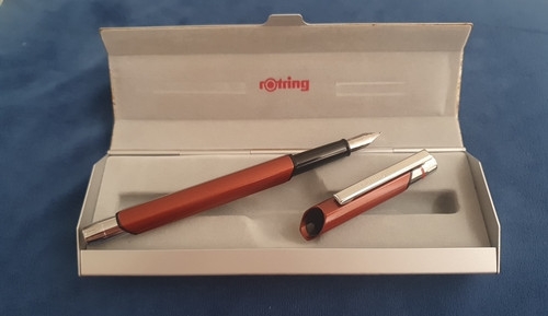 Rare rotring newton fountion - rare,