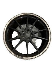 Mercedes amg c63 wheel 20”