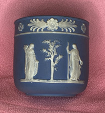 Wedgwood ? Blue Jasper Small Round Pot Trinket Pot - Impressed Backstamp 3413