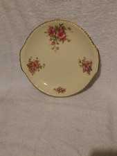 CREAM PETAL SANDWICH PLATE GRINDLEY PEACH BLOSSOM. 10.25" x 9.5"
