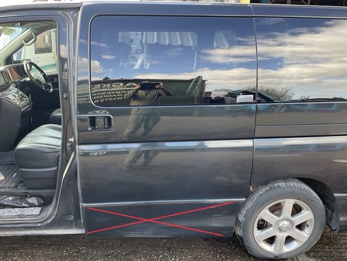Nissan elgrand e51 rear - nissan,