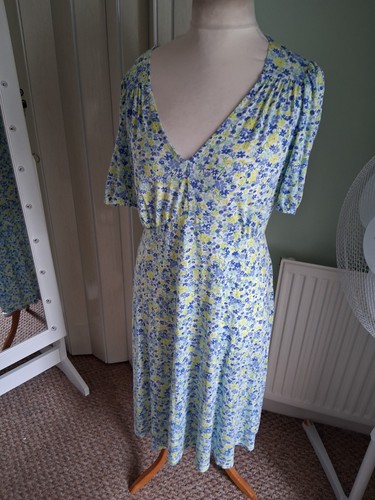 Floral summer dress - dress, size