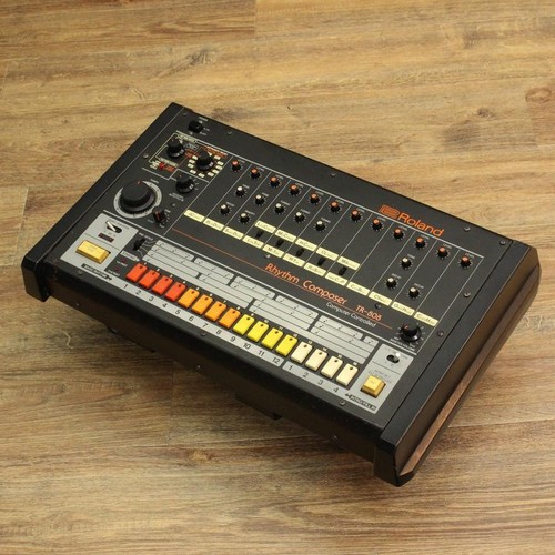 Roland 808 analog rhythm - roland, tr-808