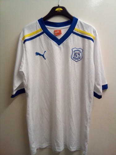 Cardiff city vintage puma - city,