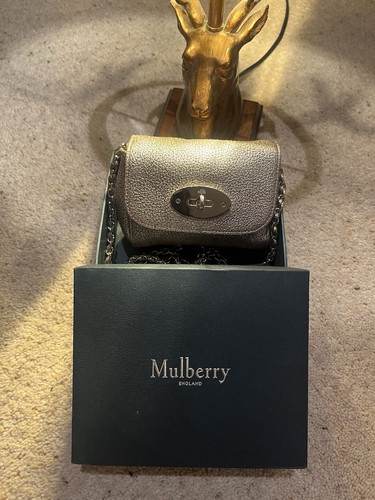 Mulberry metallic mushroom - metallic,