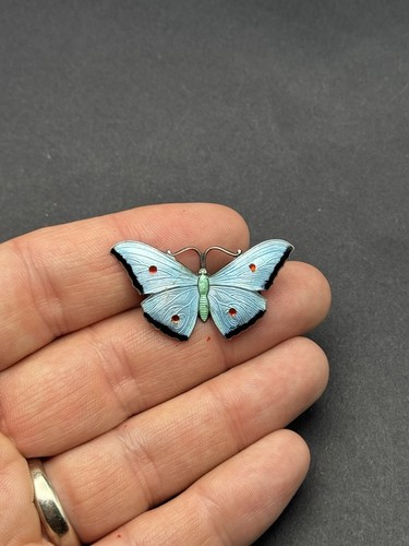 Beautiful vintage sterling - beautiful,