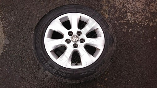 Vauxhall insignia techline 5 - a,