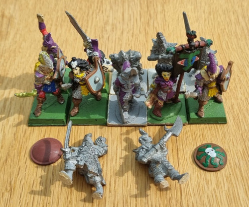 Dark elf warriors 1990s - dark,