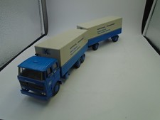 LION CAR 1/50 SCALE DAF3300 6 WHEEL BOX TRUCK & DRAG TRAILER