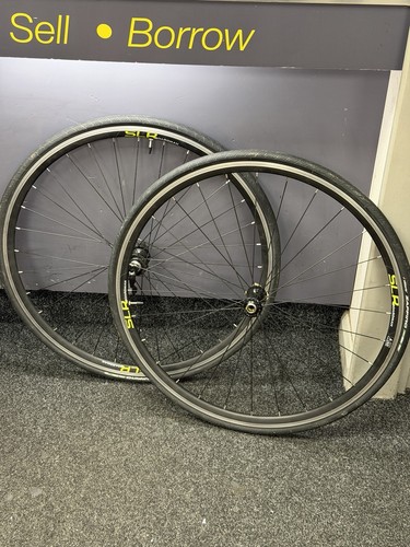 Boardman 700c front wheel - 700c,