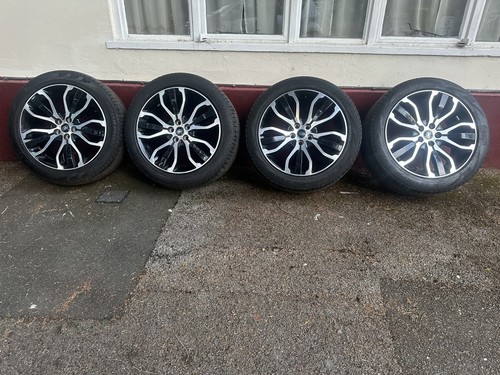 Genuine land rover range - x4,